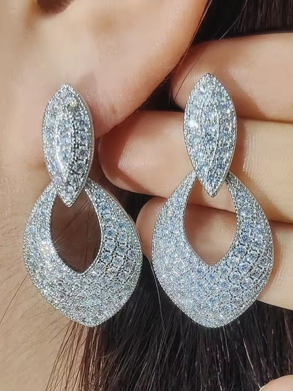 Sparkling Silver Crystal Drop Earrings - Elegant Women Jewelry